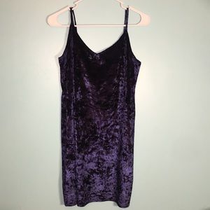 Hollister Dark blue crushed velvet dress